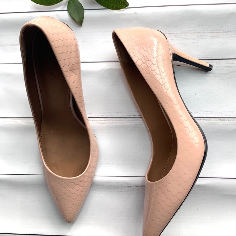 Calvin Klein blush snakeskin stiletto heels size 8